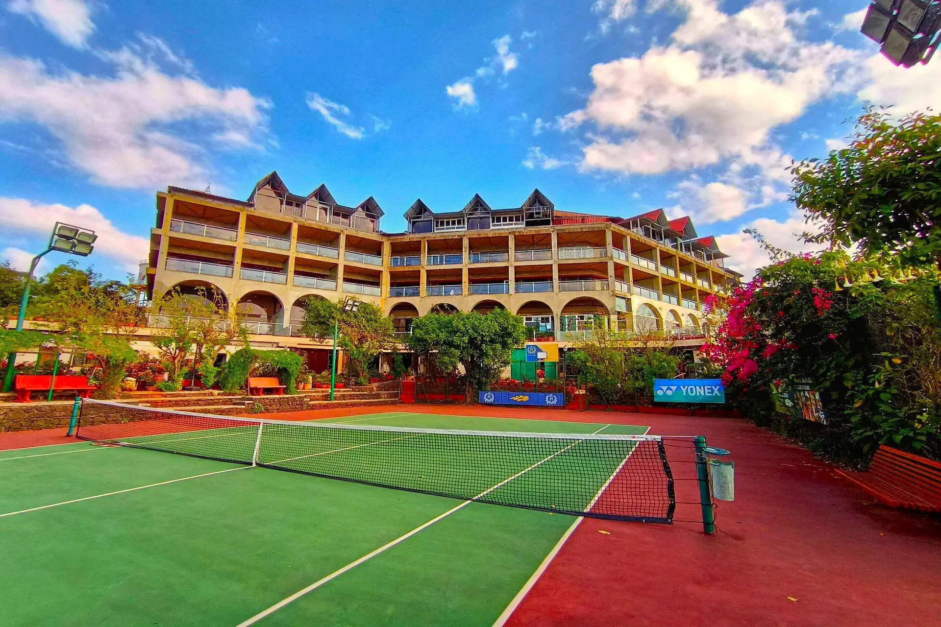 Ravine hotel