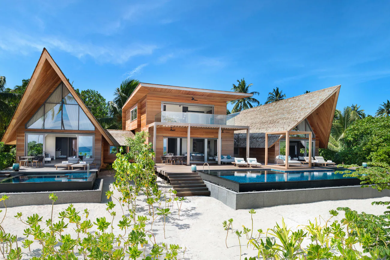 St. Regis Maldives Vommuli Resort 