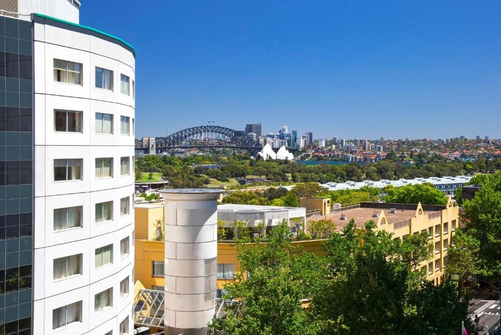 Holiday Inn Sydney Potts Point 