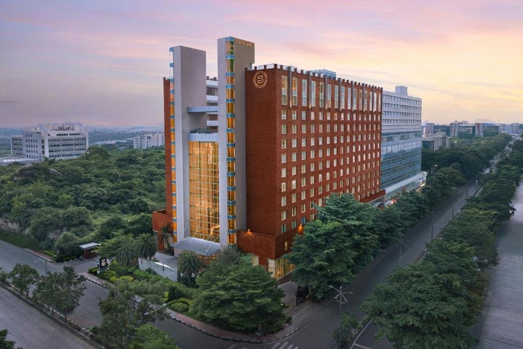 Sheraton Hyderabad Hotel 