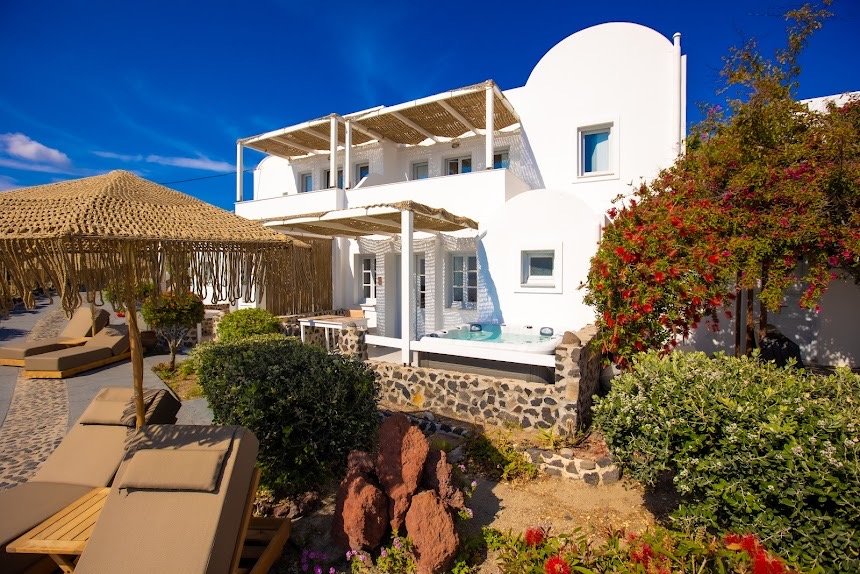Phaos Santorini Suites