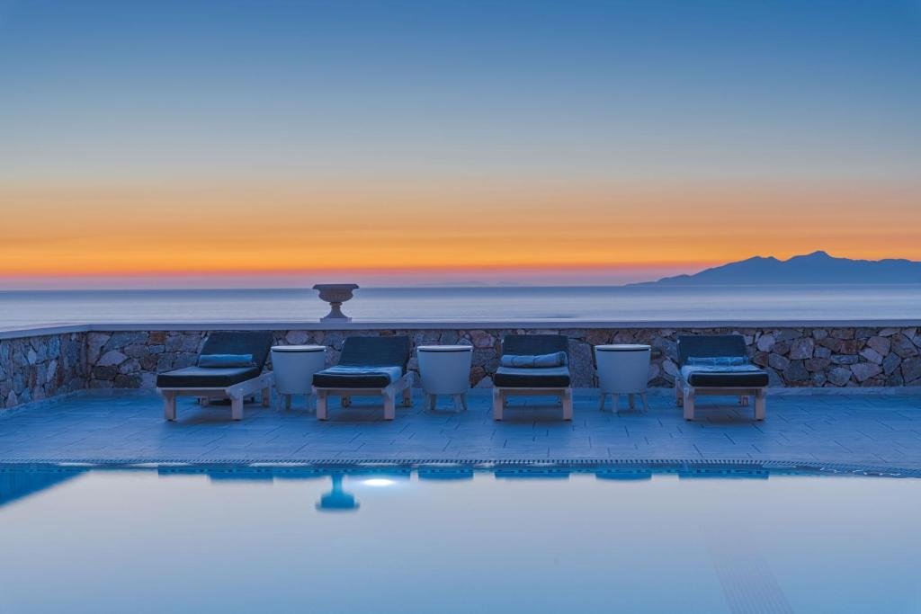 Epavlis Hotel & Spa 