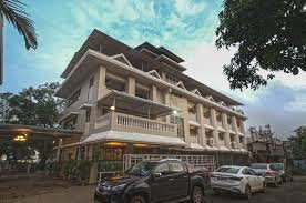 Aron Resorts