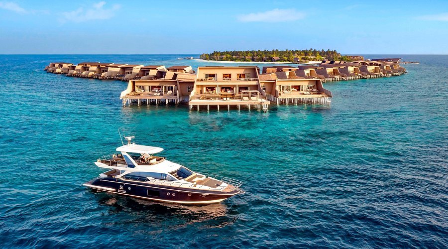 St. Regis Maldives Vommuli Resort 