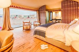 The ultimate Sahara Desert resort