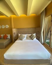 LAZULA : Forest Retreat