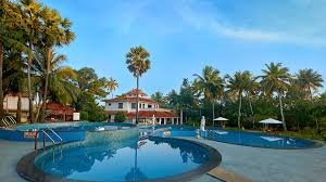 Estuary Sarovar Premiere Poovar Island