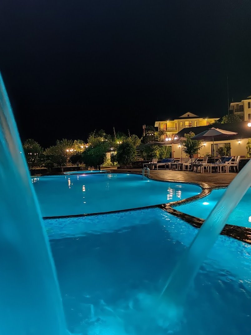 Rupakot Resort