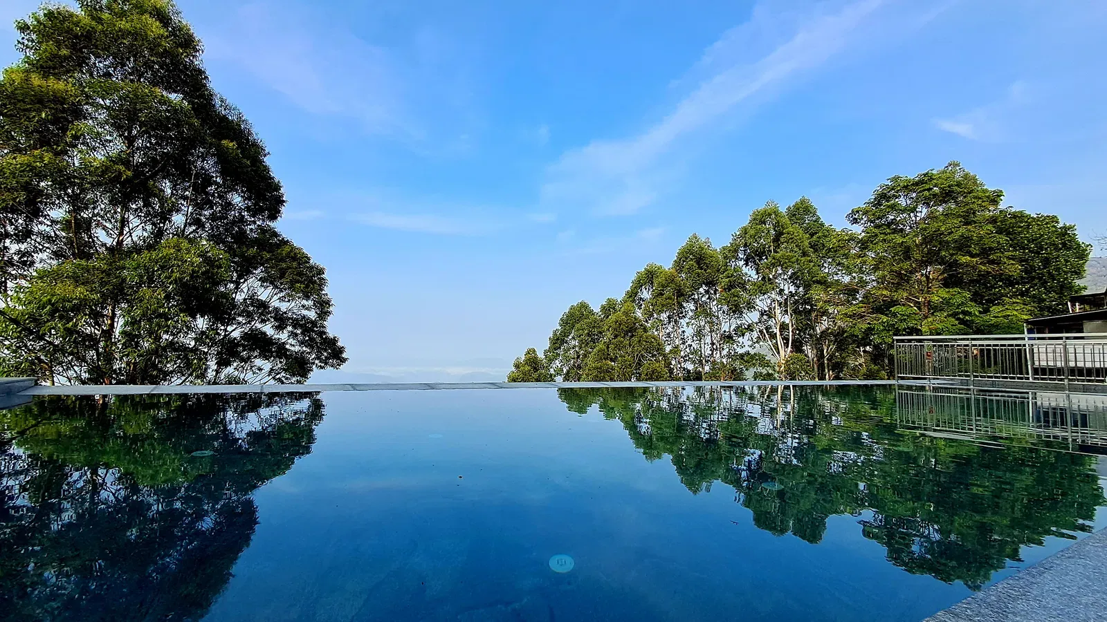 Fragrant Nature Hotel & Spa