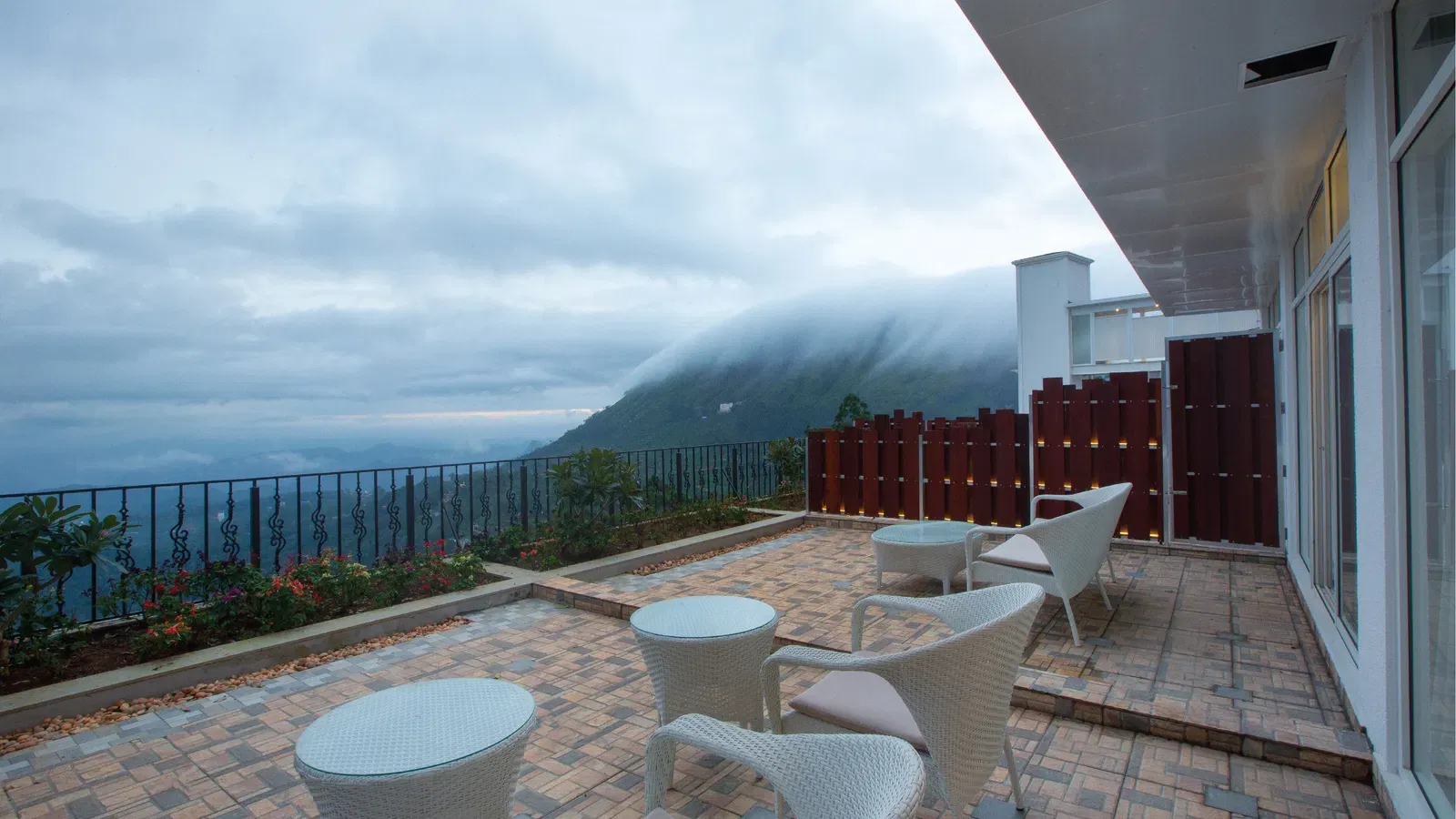 Fragrant Nature Hotel & Spa