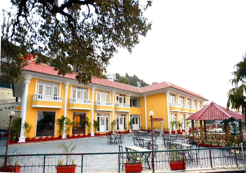Starz Clarks INN, Mussoorie