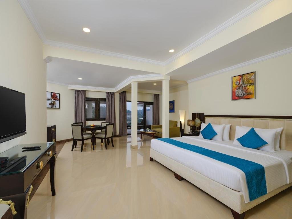 Sterling, Mount Abu