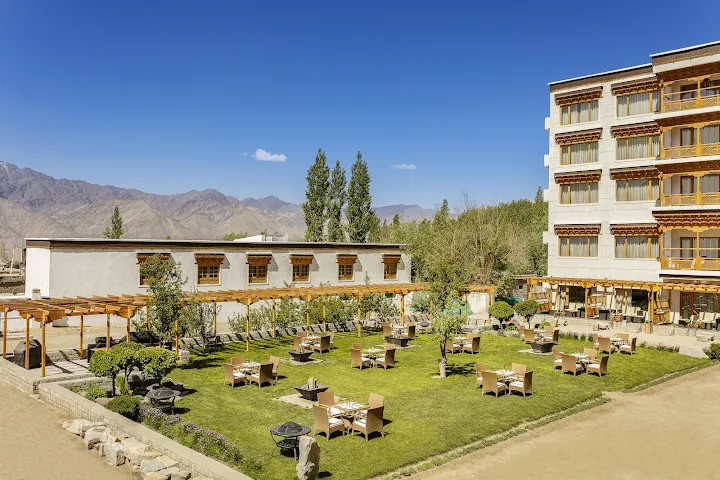 Grand dragon Resort