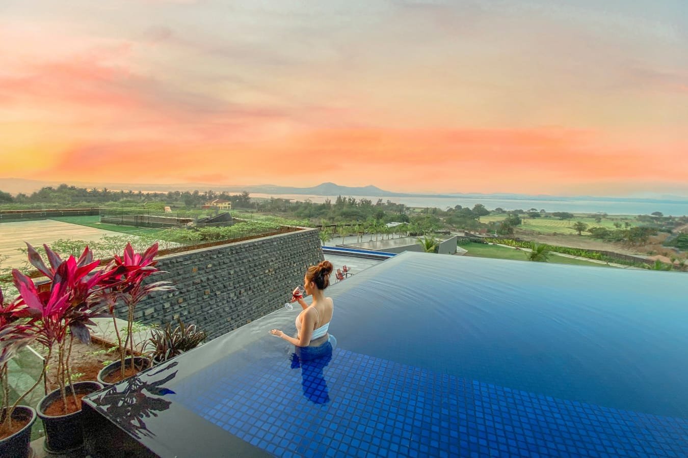 Aria Resort & Spa