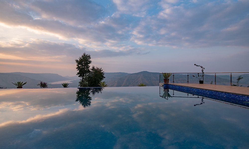 Cloud Mist Resort and Spa