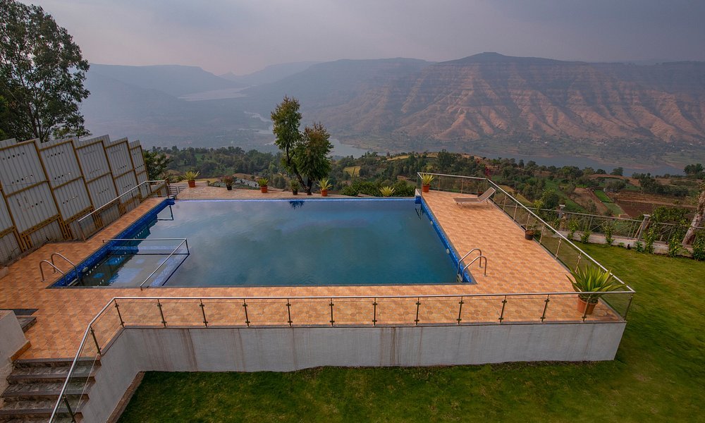 Cloud Mist Resort and Spa