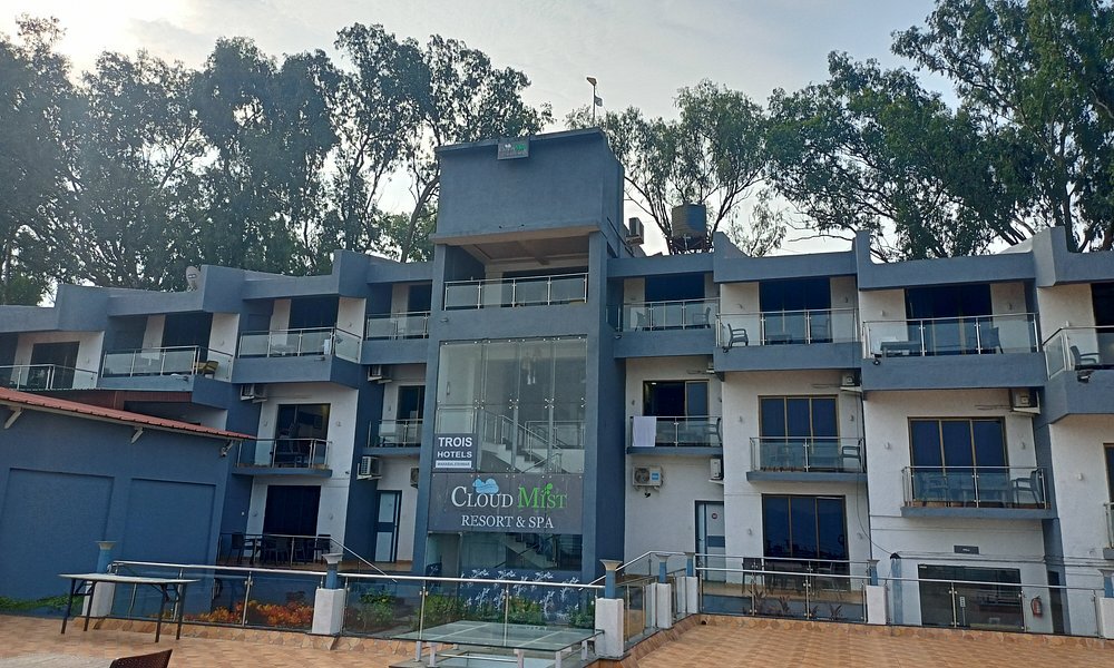 Cloud Mist Resort and Spa