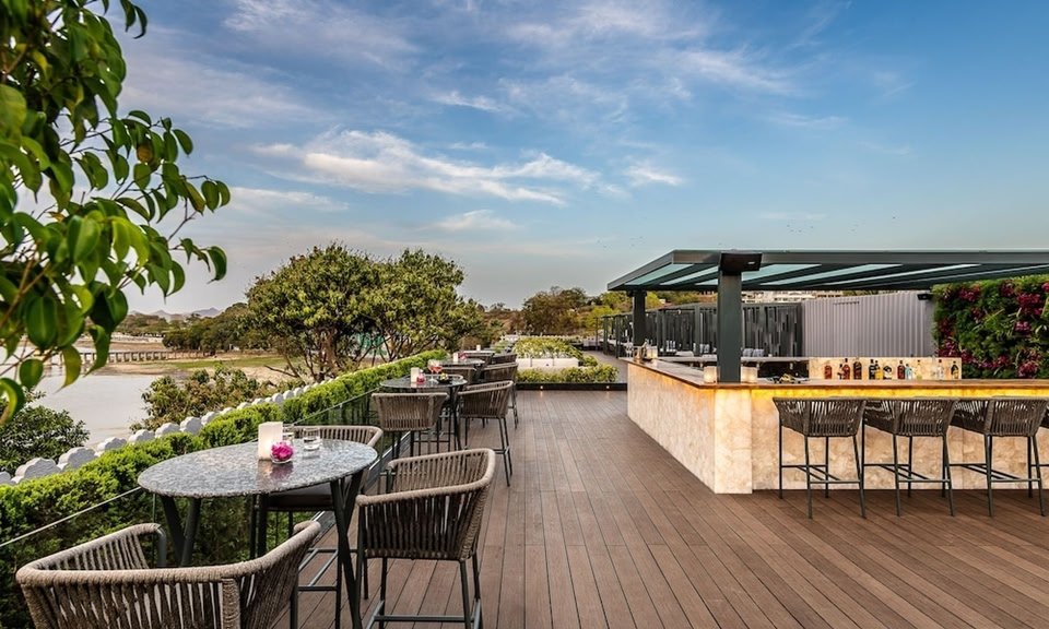 Hotel Lakend