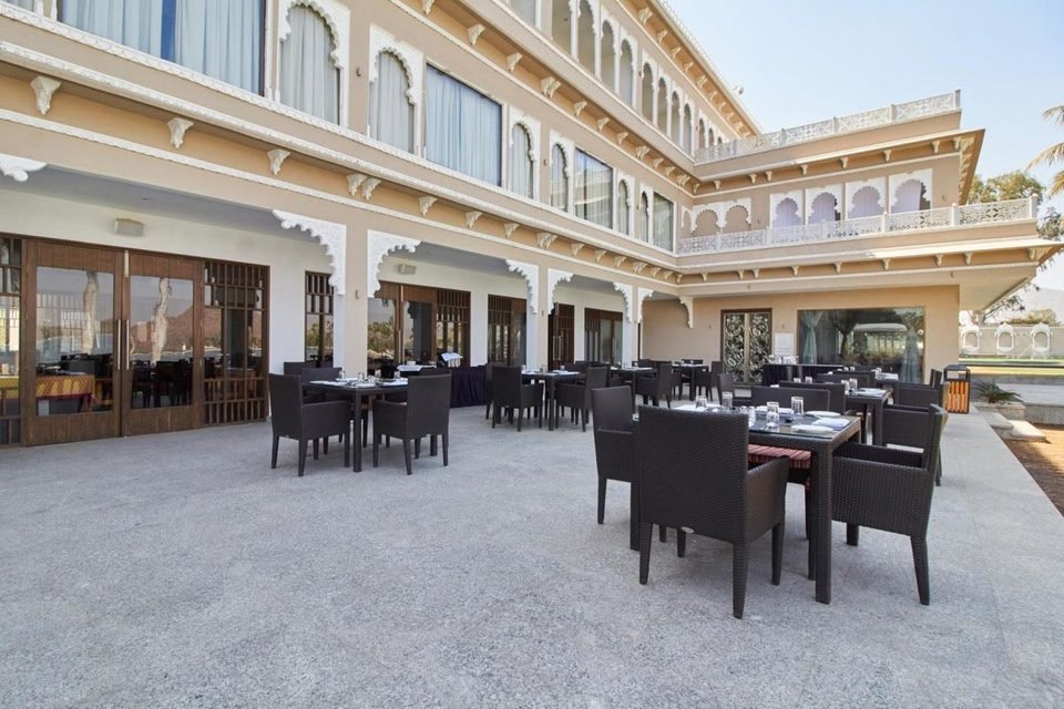 Hotel Lakend