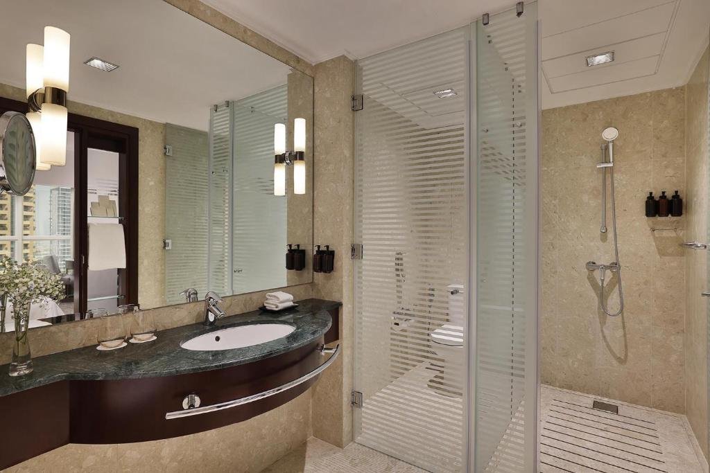 Dusit Thani Dubai 