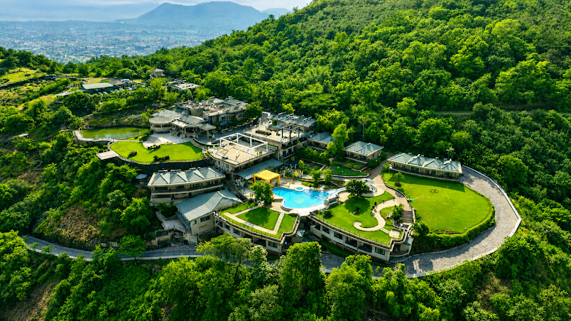 Upper Deck Resort