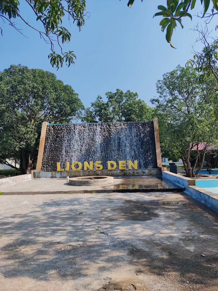Lion's Den Resort Gir 