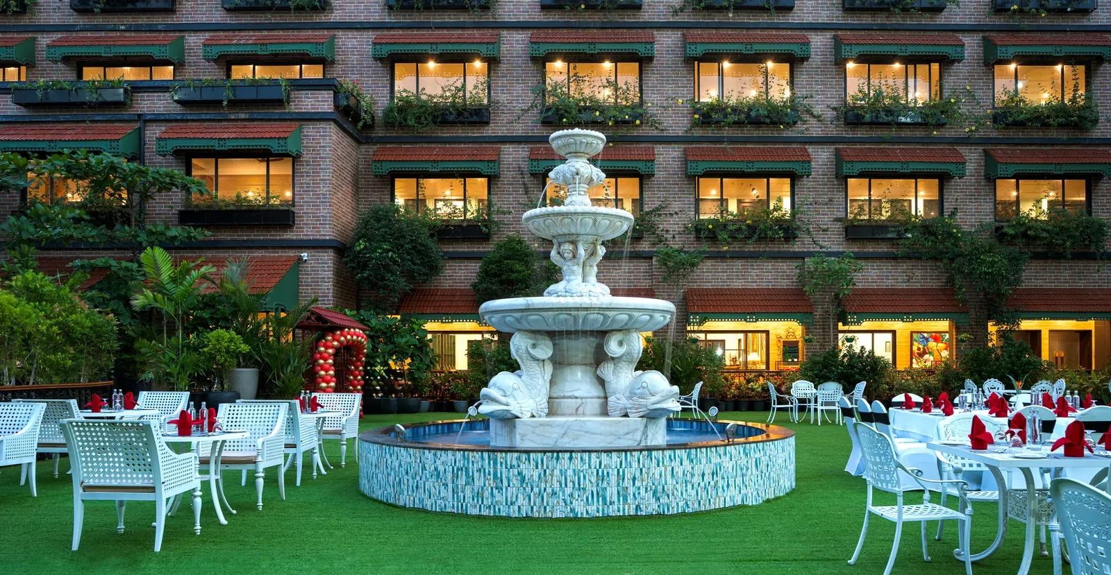 MAYFAIR Hill Resort