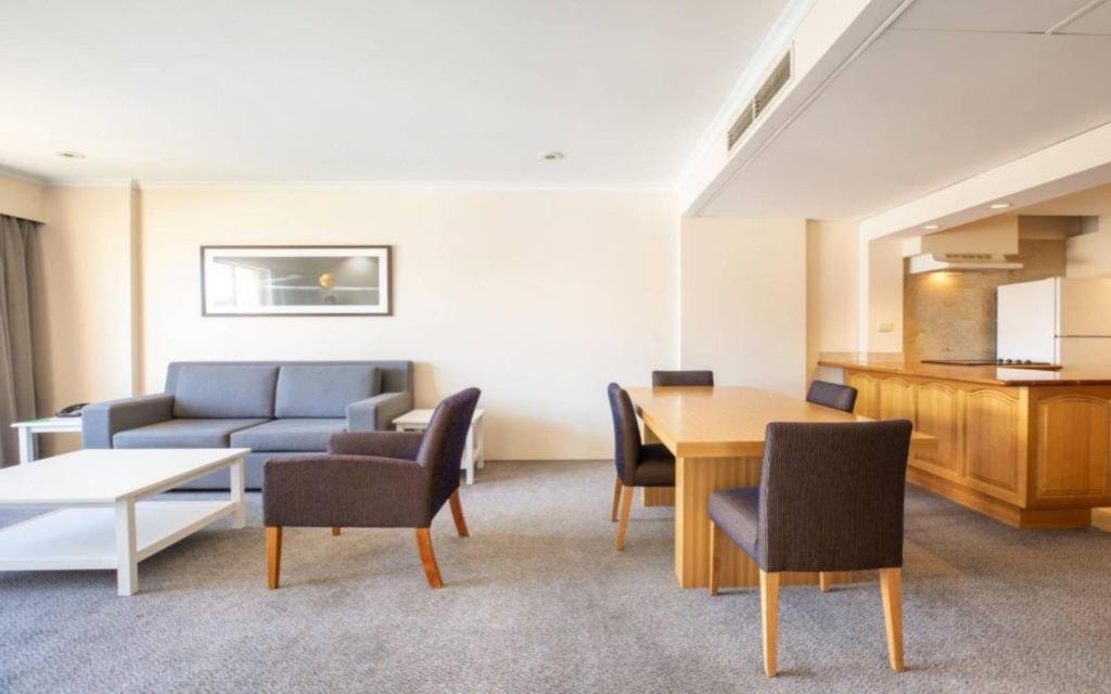 Holiday Inn Sydney Potts Point 
