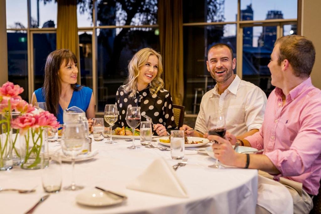 Holiday Inn Sydney Potts Point 