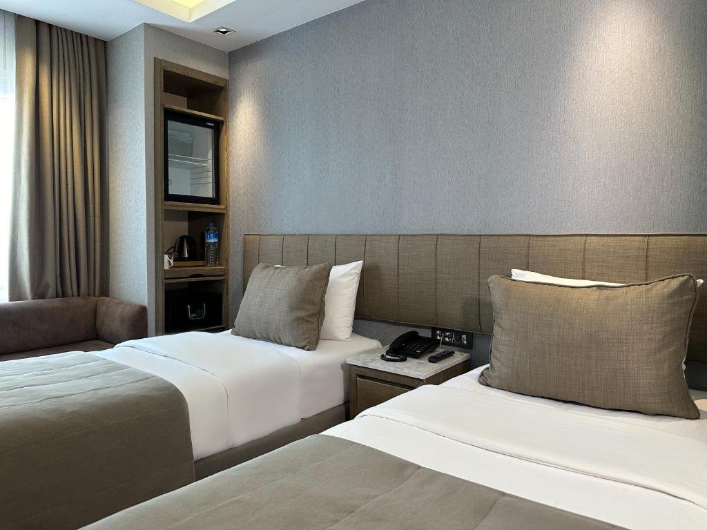 AHC Grand Bazaar Hotel 