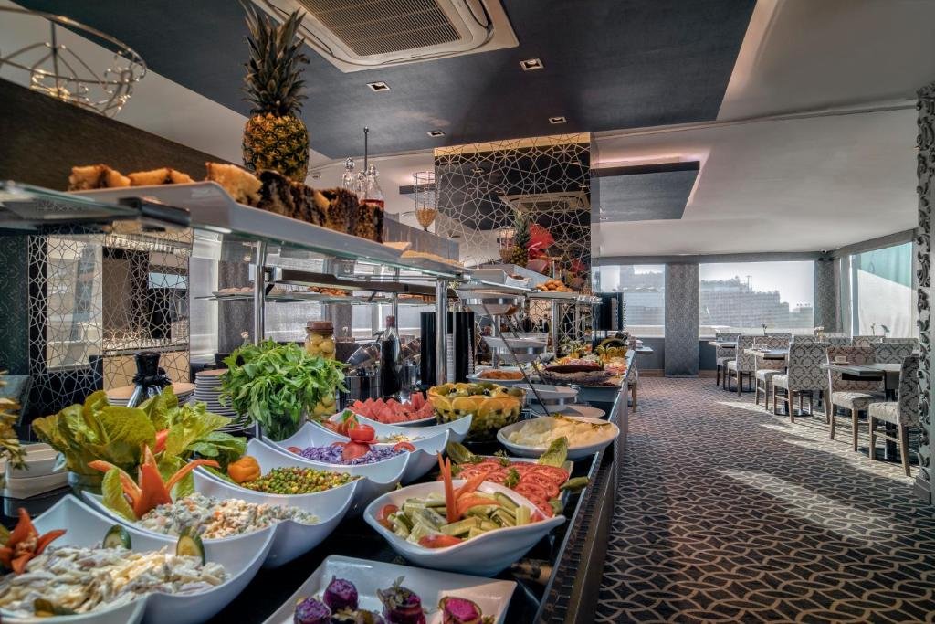 AHC Grand Bazaar Hotel 