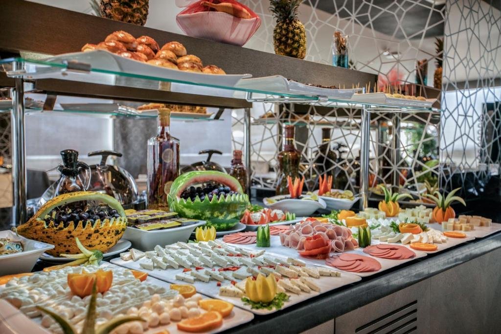 AHC Grand Bazaar Hotel 