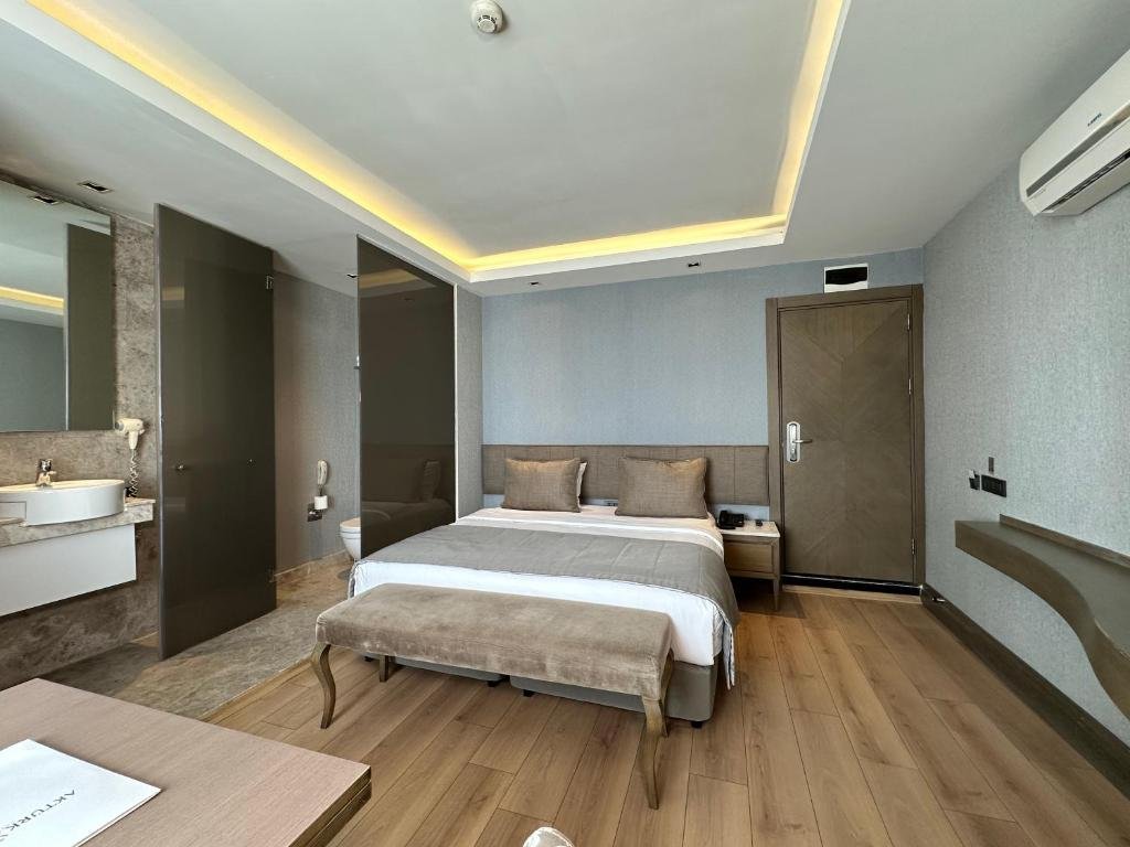 AHC Grand Bazaar Hotel 