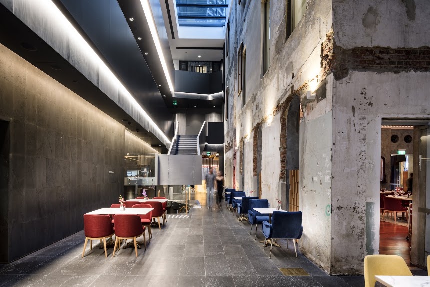 THE MELBOURNE HOTEL
