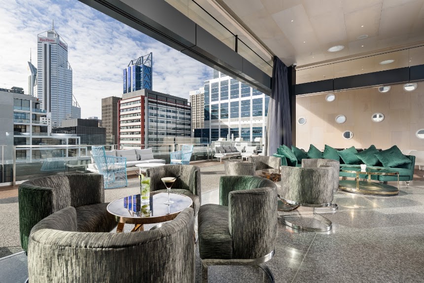 THE MELBOURNE HOTEL