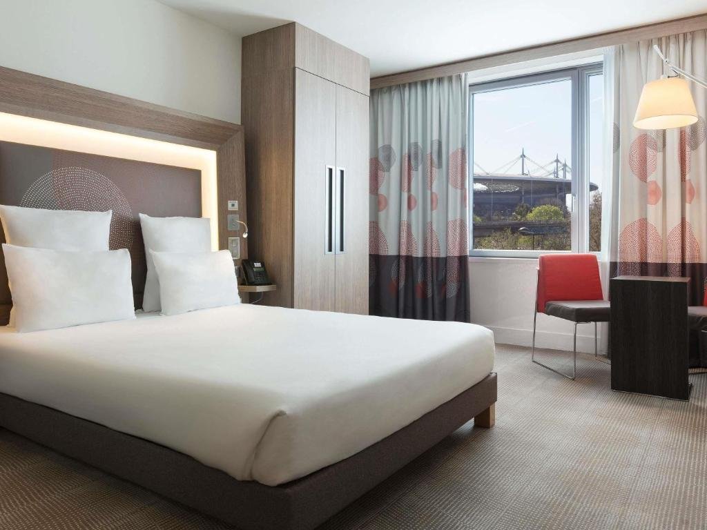 Novotel Paris Stade Basilique 