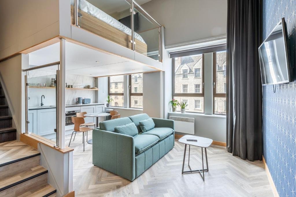 KM Apartments  Edinburgh Scotland 