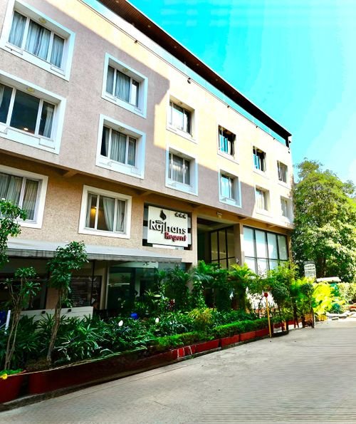 Hotel Rajhans Regent