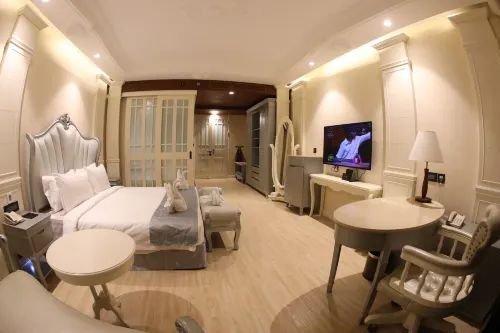 Regenta Place - Central 
