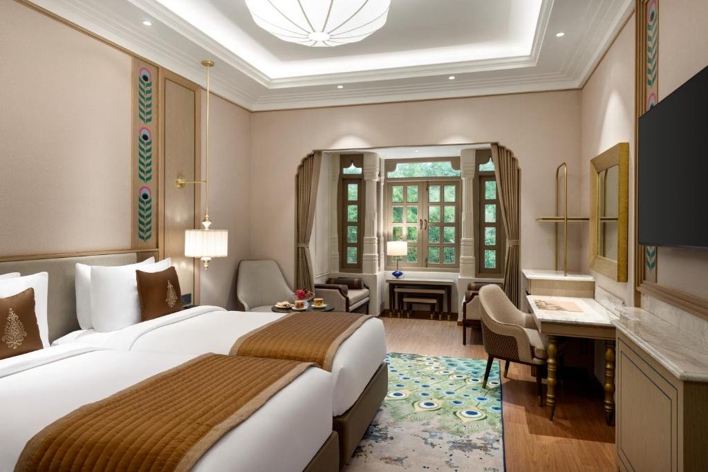 Wyndham Grand Udaipur Fateh Sagar Lake - Pure Vegetarian Resort 