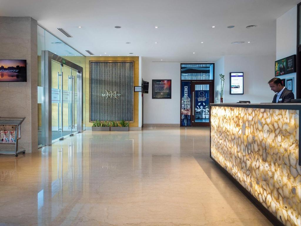 Mercure Hyderabad KCP Banjara Hills, An Accor Hotel 