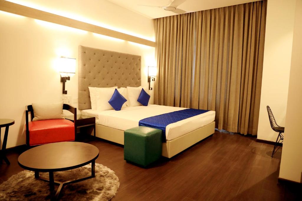 Hotel Deccan Serai Grande, Gachibowli, Hyderabad 