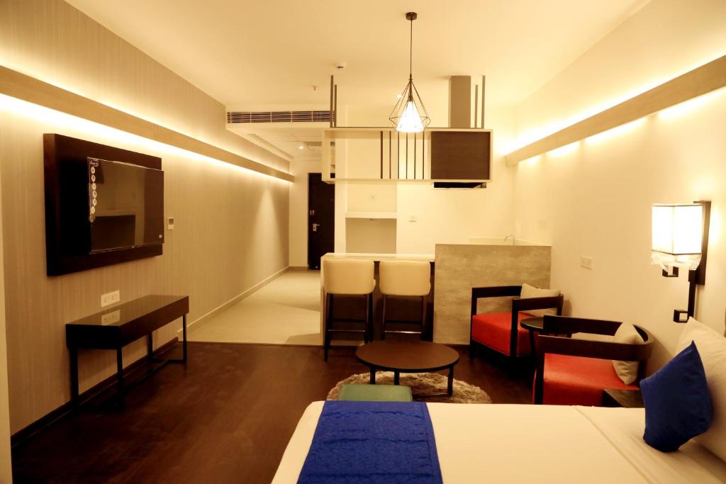 Hotel Deccan Serai Grande, Gachibowli, Hyderabad 