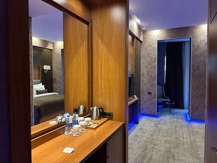   Midtown Hotel Baku 