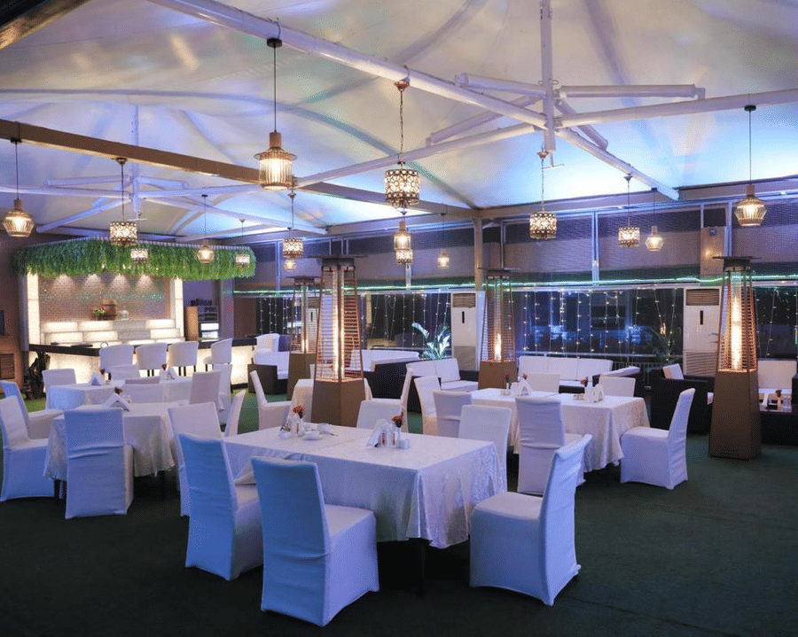 Hotel Clarks Shiraz, Agra