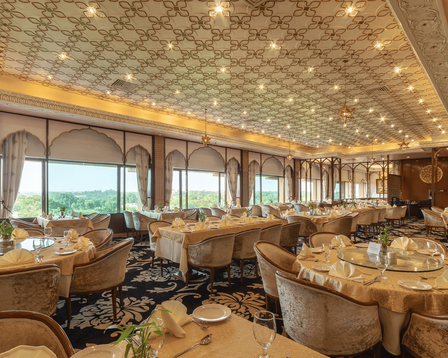 Hotel Clarks Shiraz, Agra