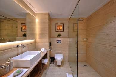 Golden Tulip Agra