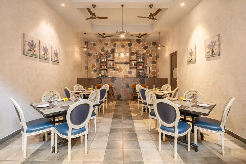 The Summer House, Pachmarhi - AM Hotel Kollection