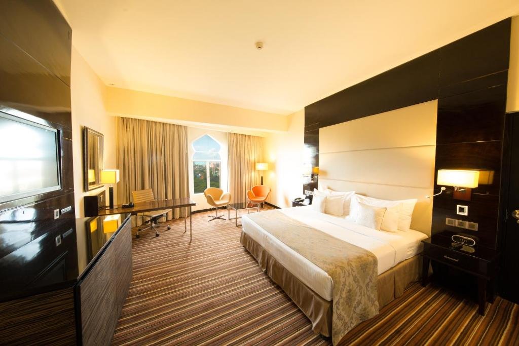 Ramada by Wyndham Colombo 