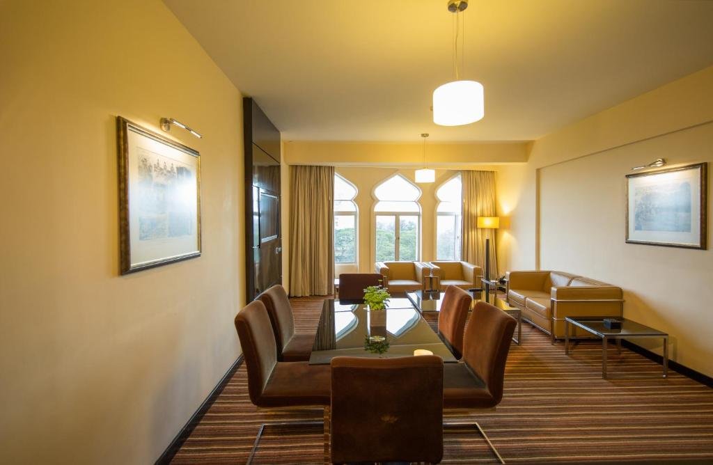 Ramada by Wyndham Colombo 